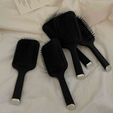 Minimalist Black Air Cushion Hairbrush – Anti-Static Paddle Comb for Women